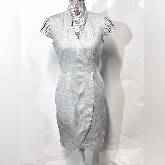 🛍️ANTONIO MELANI Light‎ khaki cap sleeve sheath dress size 4. - Picture 1 of 13